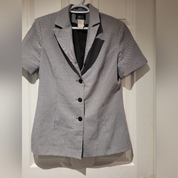Black and White Checkered Blazer - Picture 1 of 4
